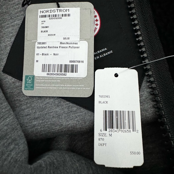 Canada Goose Size M (Authentic) New with Tags - Picture 3 of 6